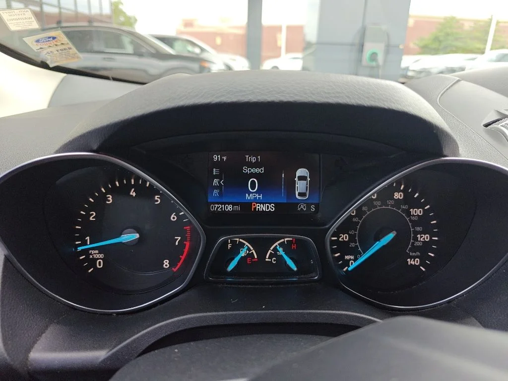 Used 2018 White Ford SEL image 10