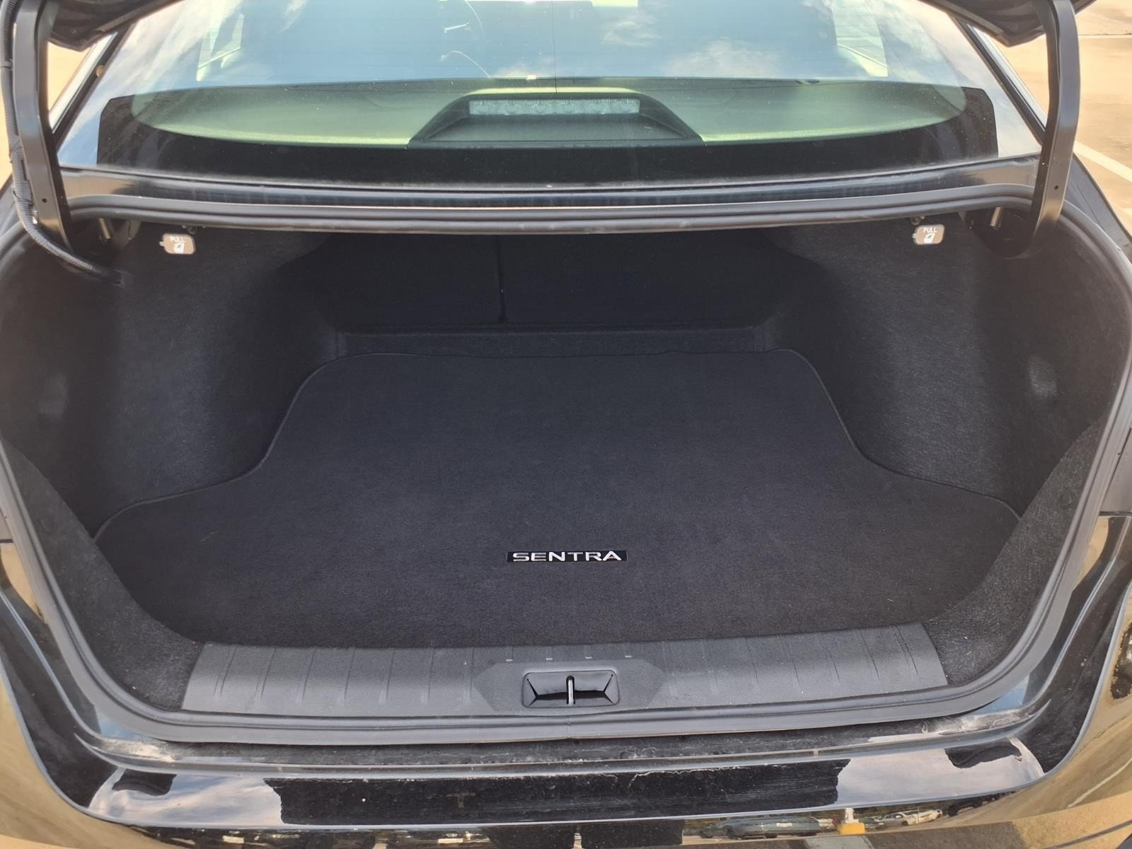 2026 Nissan Sentra photo 6 of 26