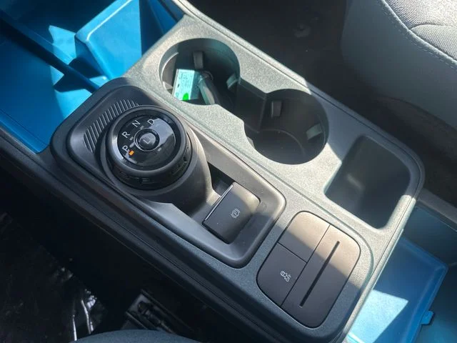New 2025 Oxford White Ford XLT image 25
