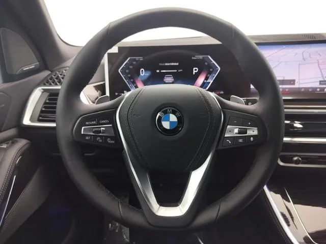 New 2026 Alpine White BMW xDrive40i image 12