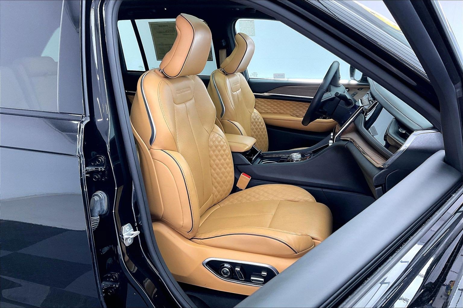 2022 Jeep Grand Cherokee Summit 4xe photo 5