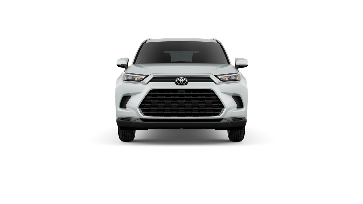 New 2026 Wind Chill Pearl Toyota XLE image 18