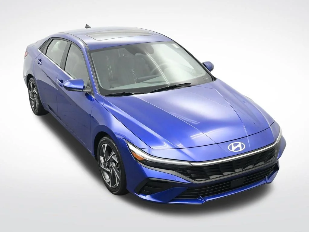 Used 2025 Blue Hyundai SEL Convenience image 22