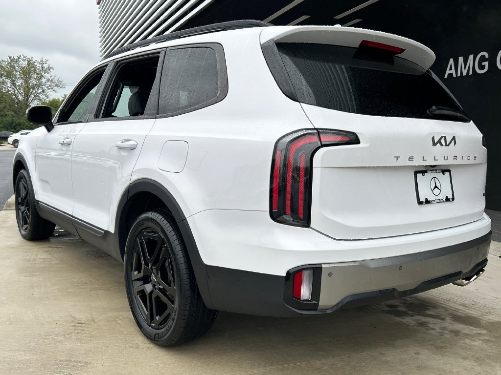 Used 2023 White Kia EX X-Line image 5