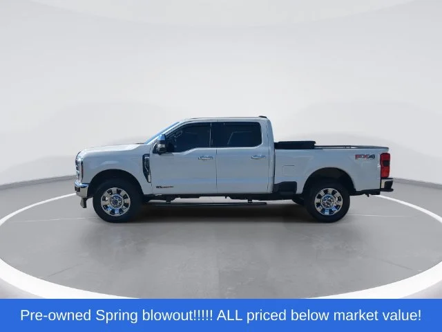 Used 2024 White Ford Lariat image 5