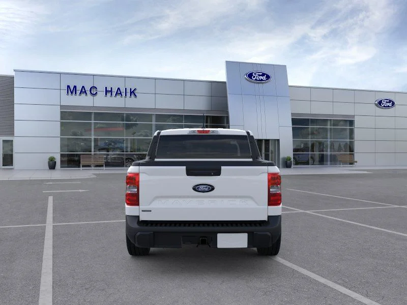 New 2026 Oxford White Ford XLT image 5