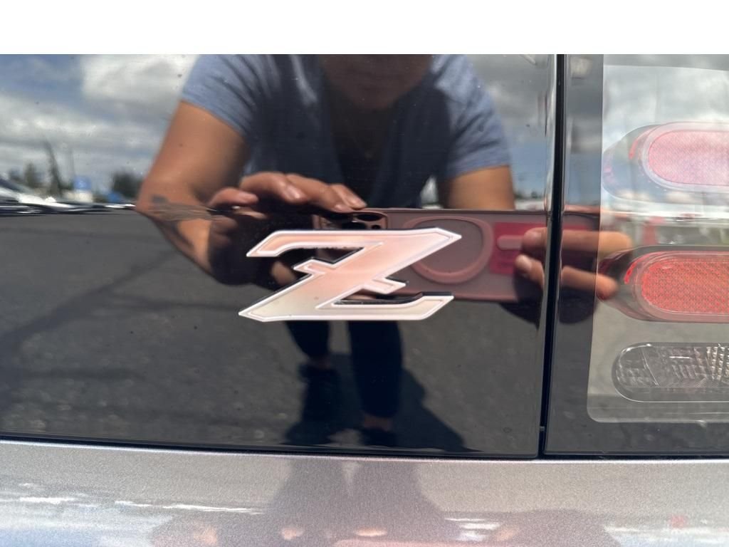 2025 Nissan Z Performance - Photo 8