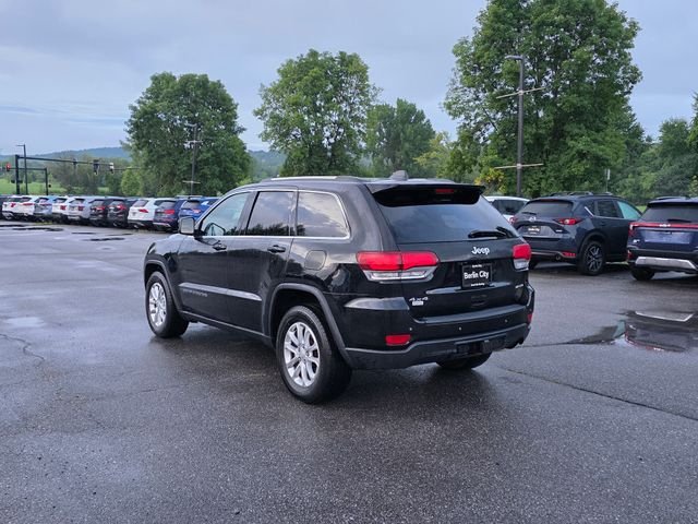 Used 2021 Diamond Black Jeep Laredo E image 6