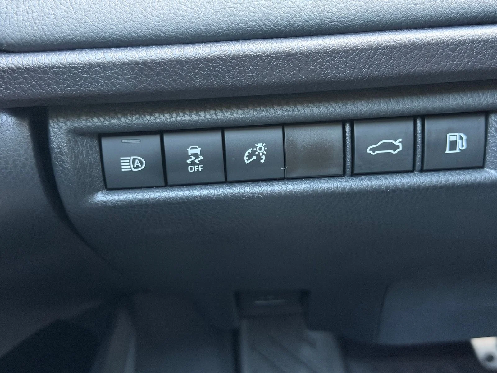 Used 2026 Heavy Metal Toyota XSE image 23
