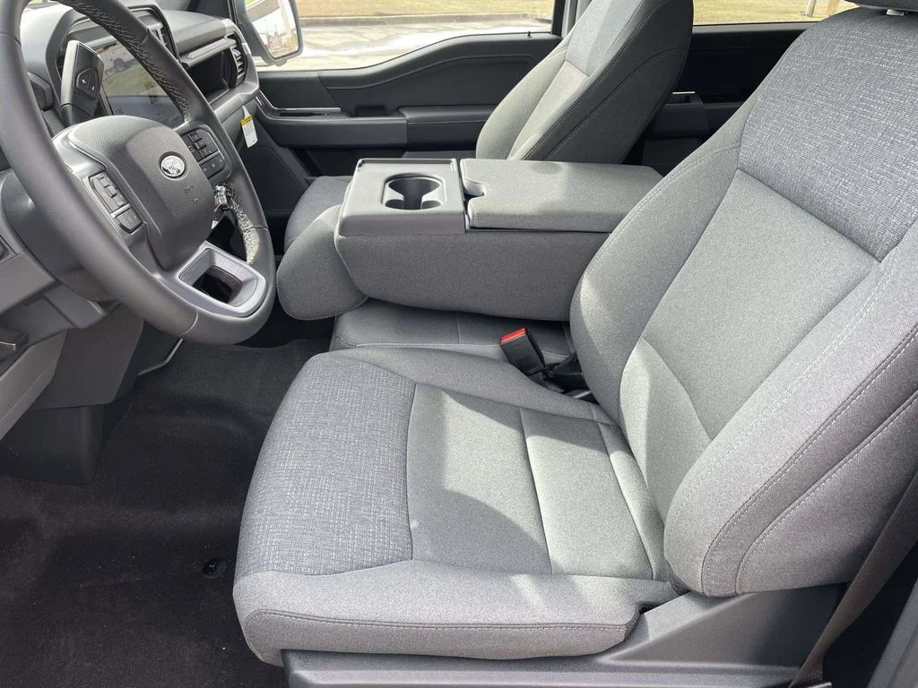 New 2026 White Ford XLT image 13