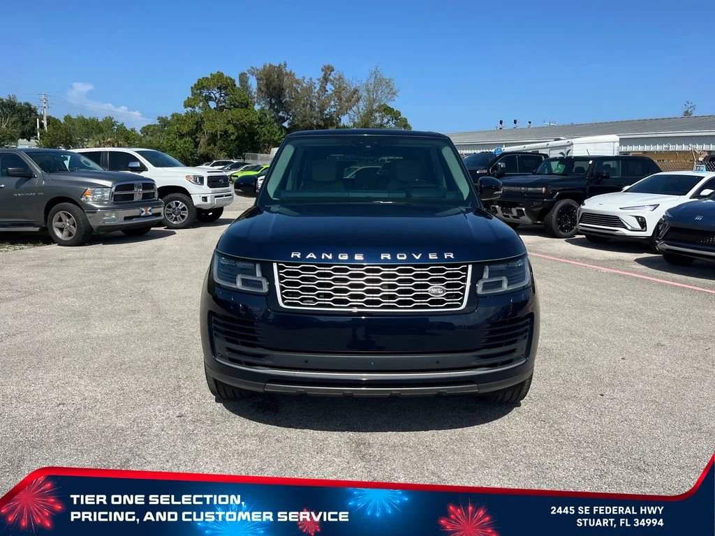 Used 2022  Land Rover Autobiography image 3