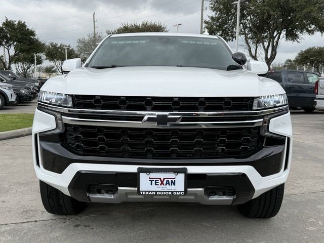 Used 2021 Summit White Chevrolet Commercial image 9