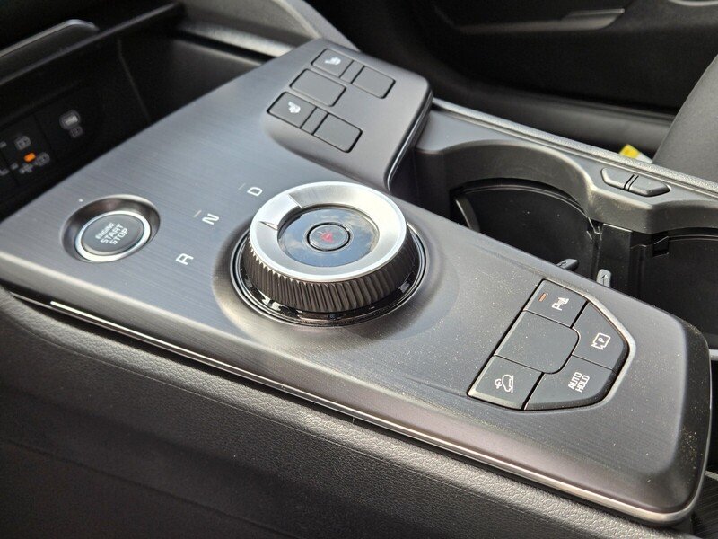 New 2027 Fusion Black Kia S image 14