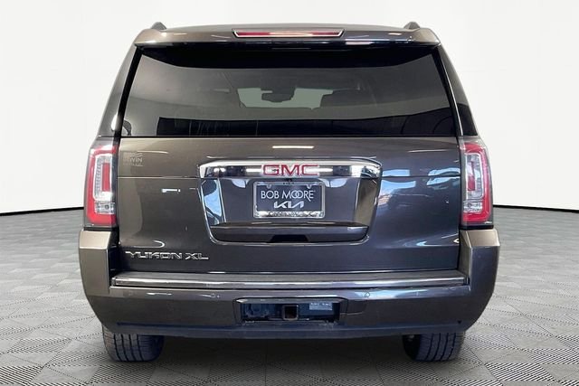 Used 2019 Gray GMC Denali image 5