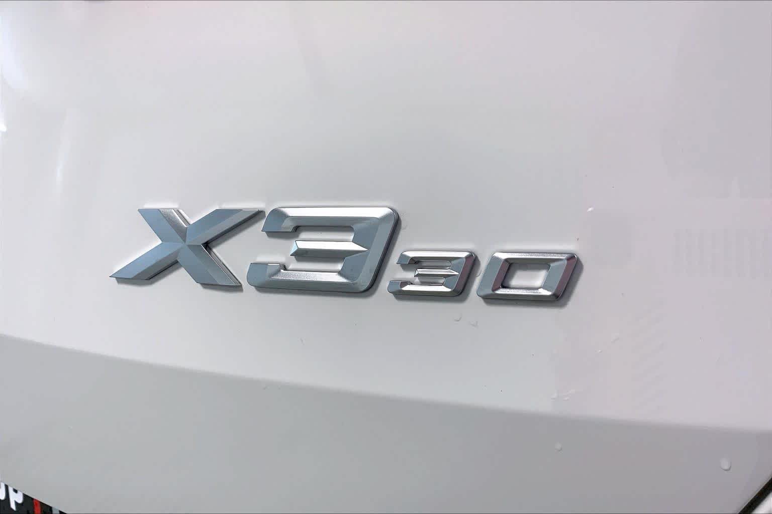 New 2026 Alpine White BMW 30 xDrive image 15