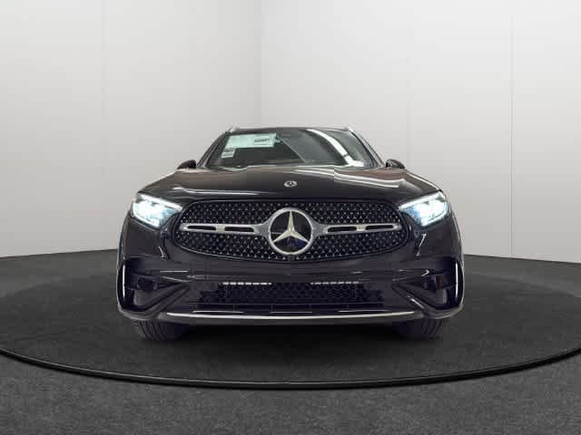 Certified Used 2026 Black Mercedes-Benz GLC 300 image 2