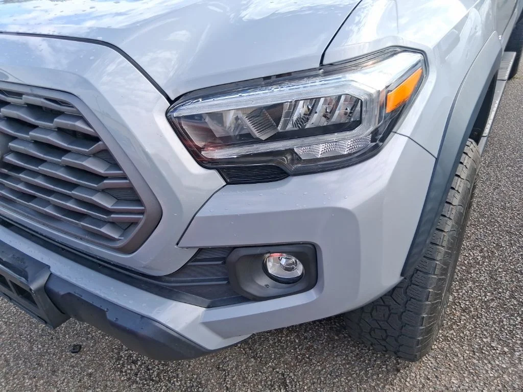 Used 2021  Toyota TRD Off-Road image 13