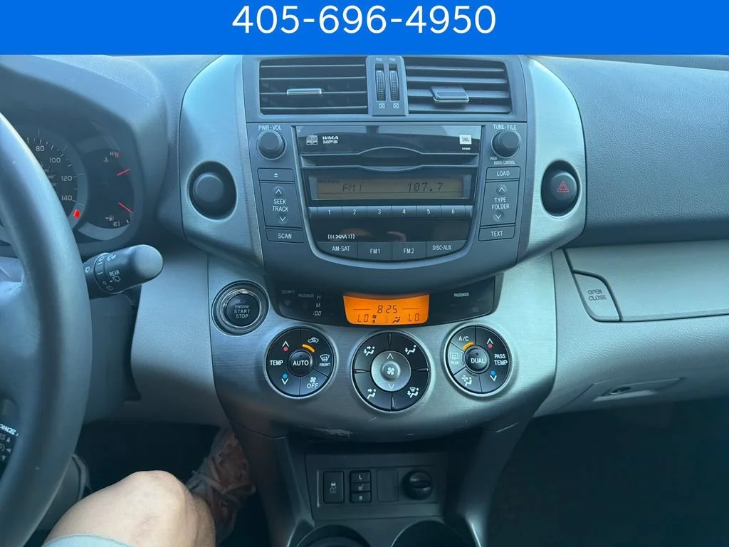 Pre-Owned 2011 Toyota RAV4 Ltd