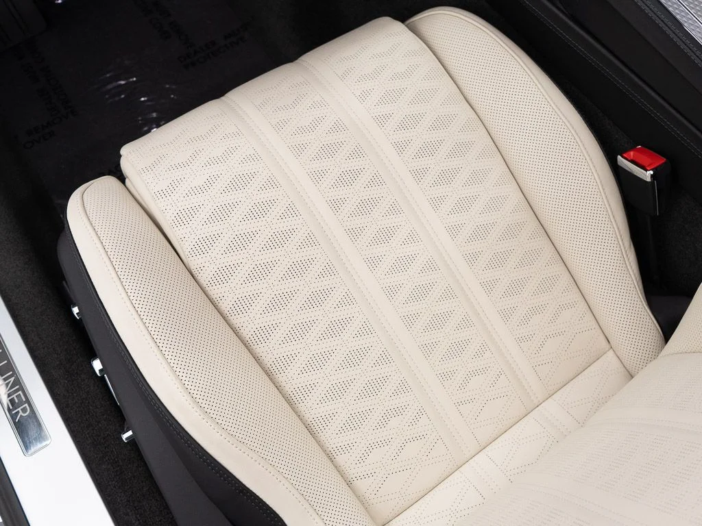 New 2026 Hallmark Bentley Mulliner image 27