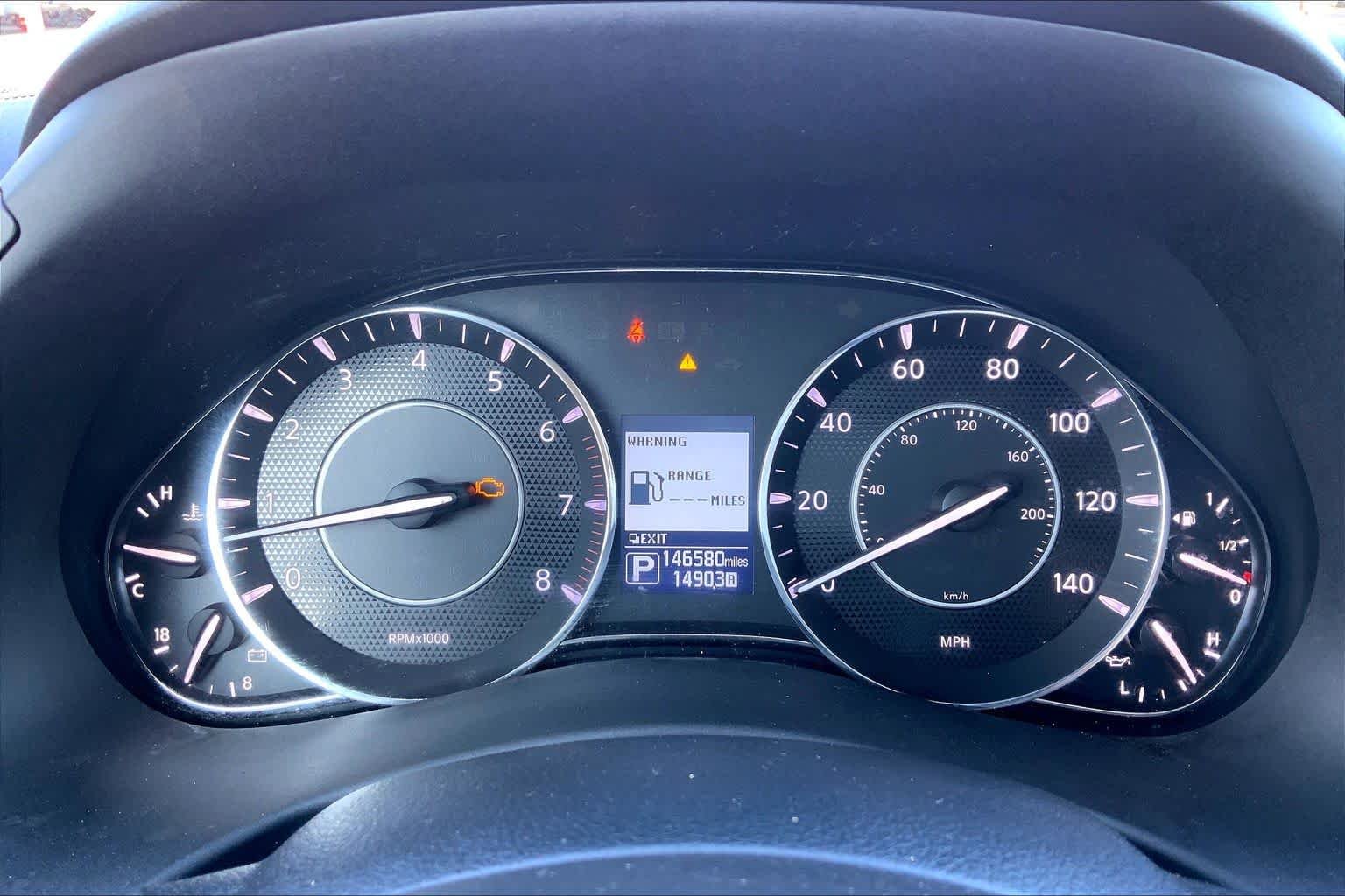 Used 2018 Super Black Nissan SL image 26