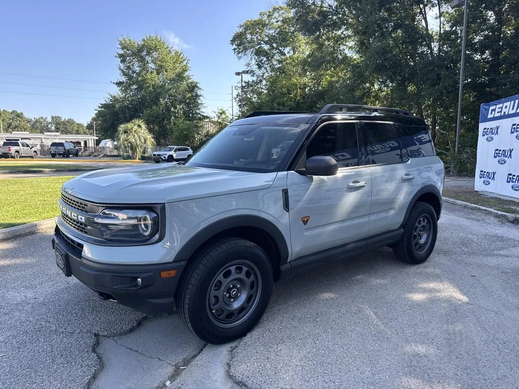 Certified Used 2022 Cactus Ford Badlands image 6