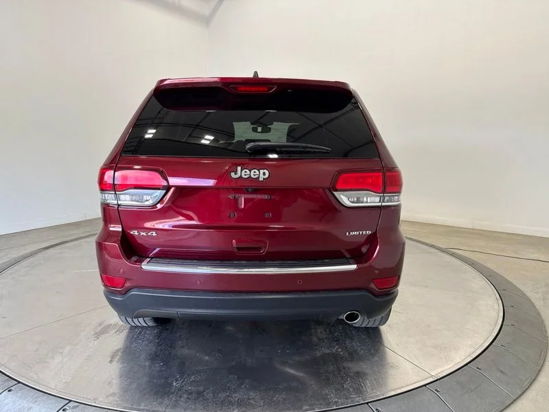 Used 2020 Red Jeep Limited image 6