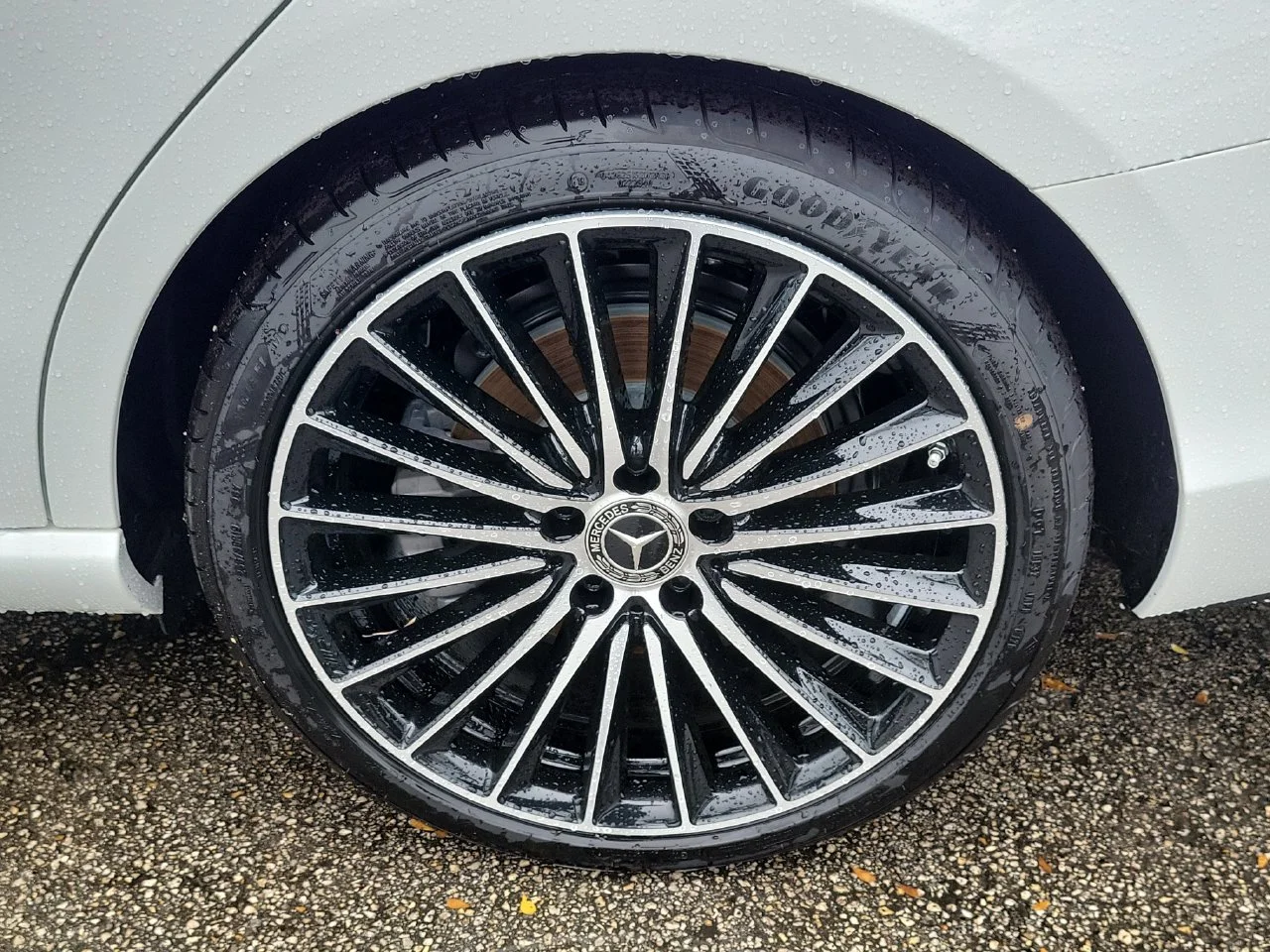 New 2026 Polar White Mercedes-Benz C 300 image 11