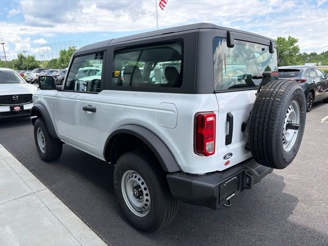 New 2026 Oxford White Ford Base image 5