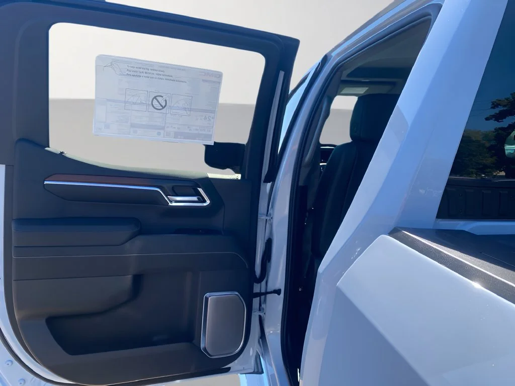 New 2026 Glacier White Tricoat GMC Denali image 18