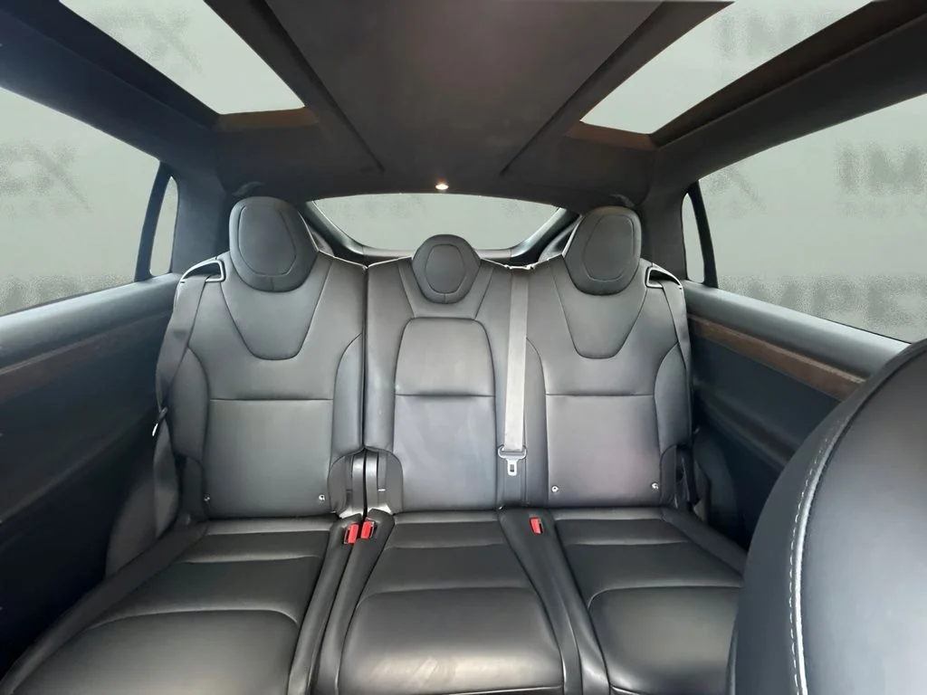 Used 2020 Black Tesla Long Range image 7