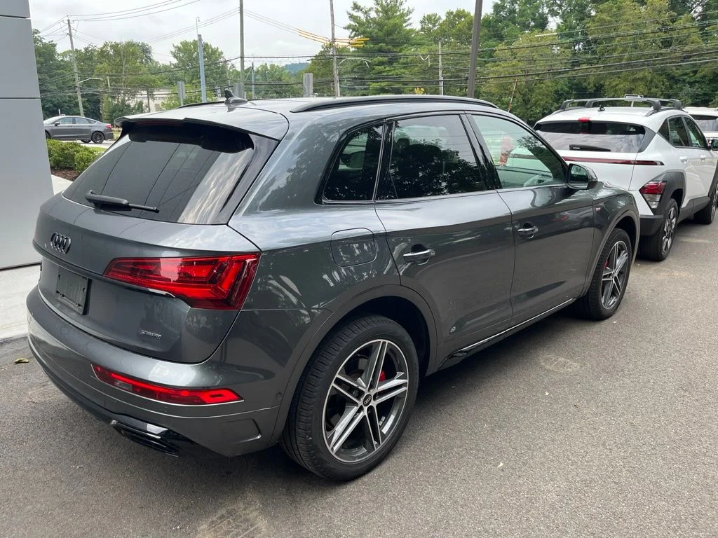 Used 2024 Gray Audi 55 Prestige image 2