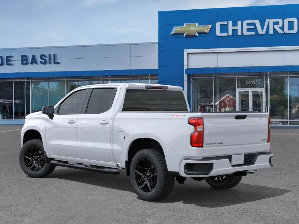 New 2026 Summit White Chevrolet RST image 3
