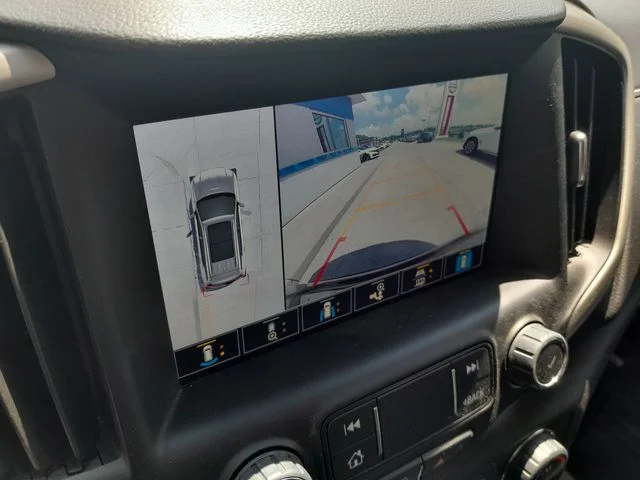 Used 2024 Black GMC Denali image 21