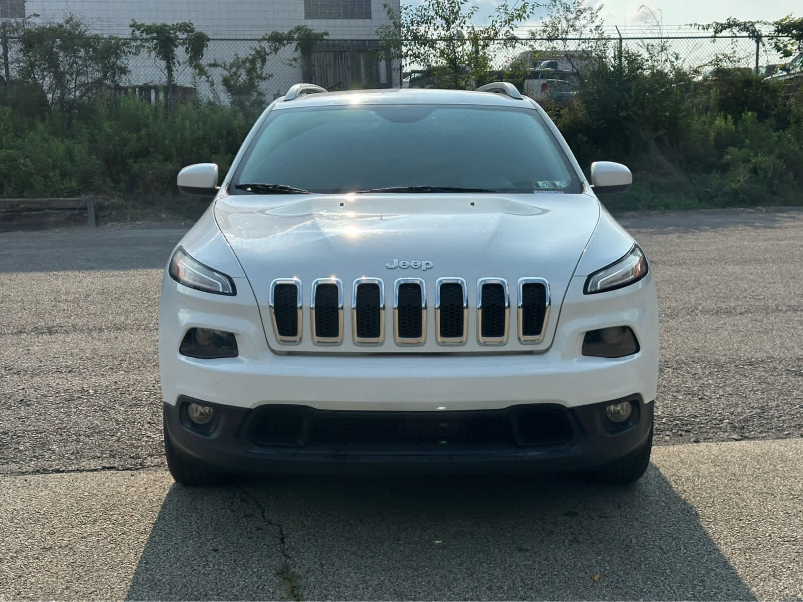 Used 2017 Jeep Cherokee Latitude with VIN 1C4PJMCB4HW537513 for sale in Wexford, PA