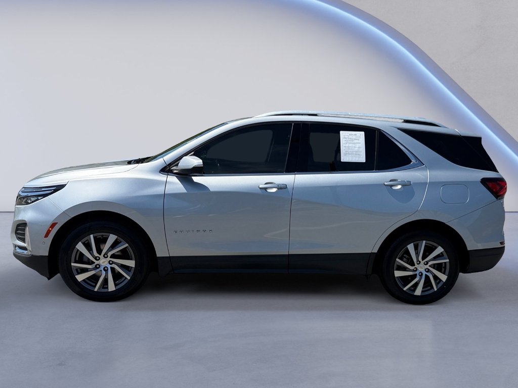 Used 2022 Silver Ice Metallic Chevrolet Premier image 6