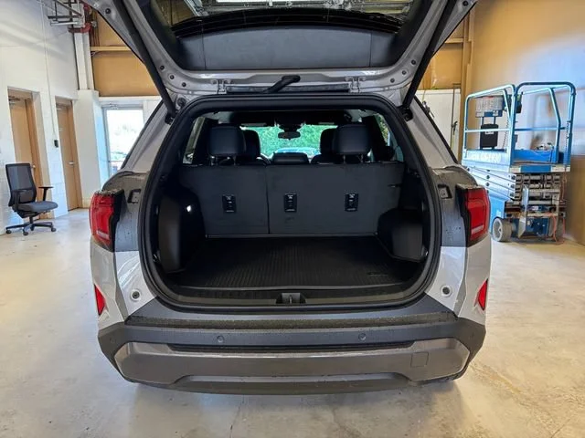 New 2027 Riverstone Metallic GMC Elevation image 17