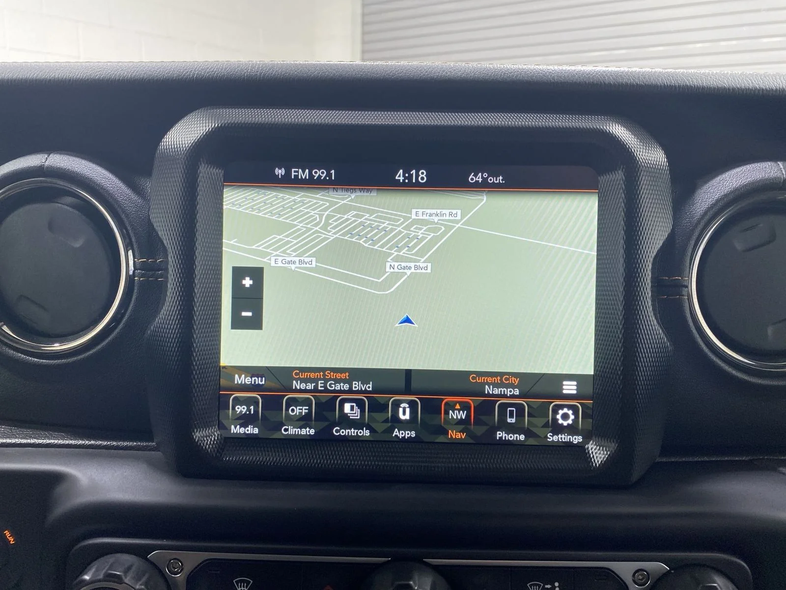Used 2023 Gray Jeep Sahara 4xe image 18