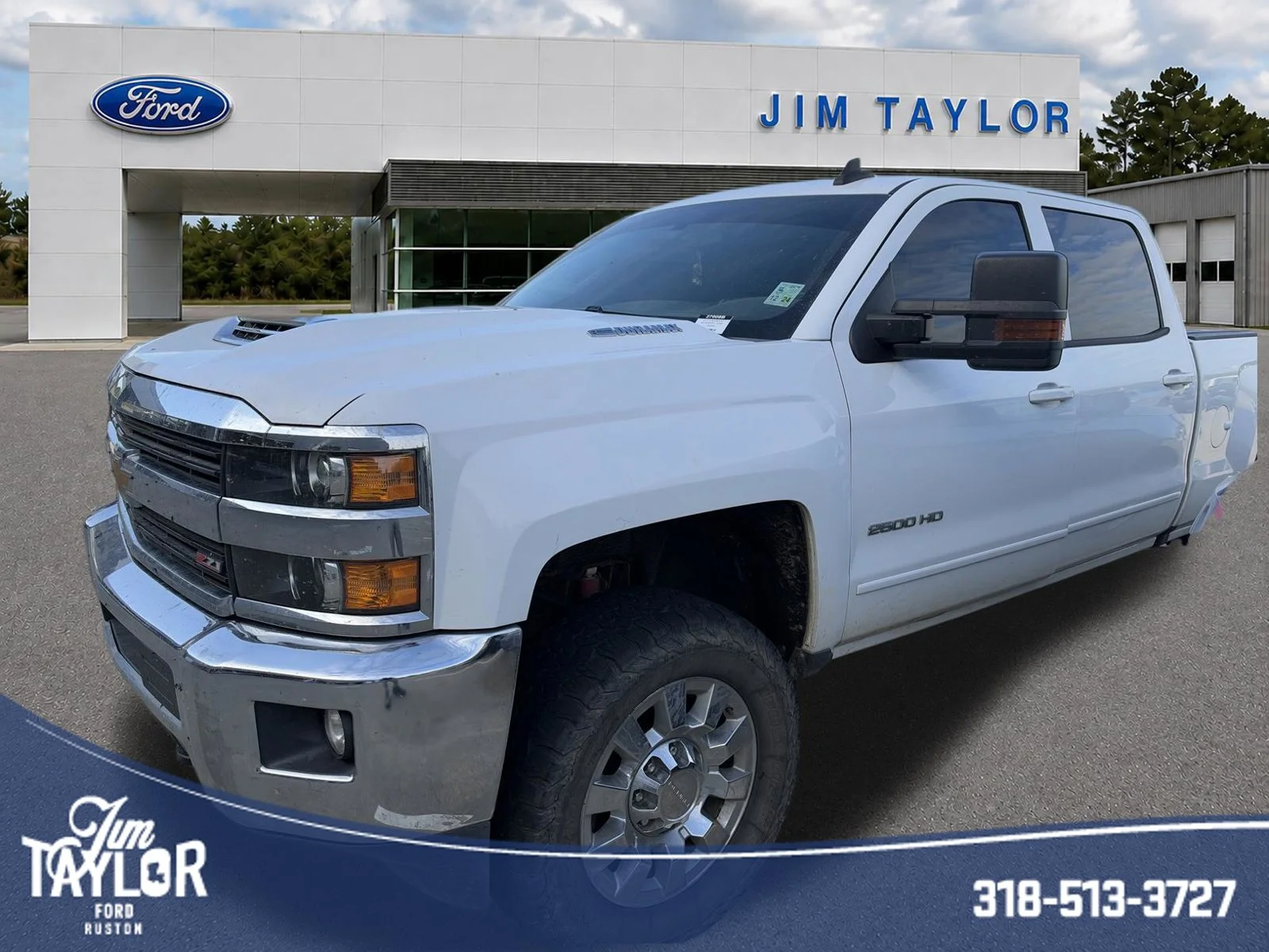 Used 2017 Summit White Chevrolet LT image 1