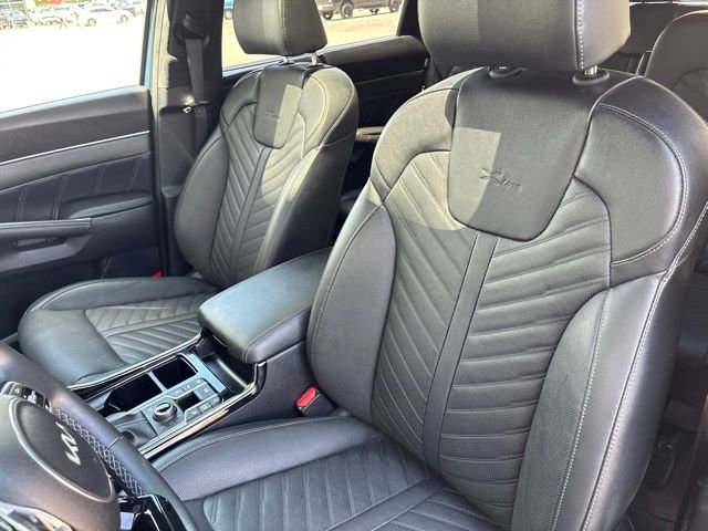 Certified Used 2025 Midnight Kia X-Line SX Prestige image 27