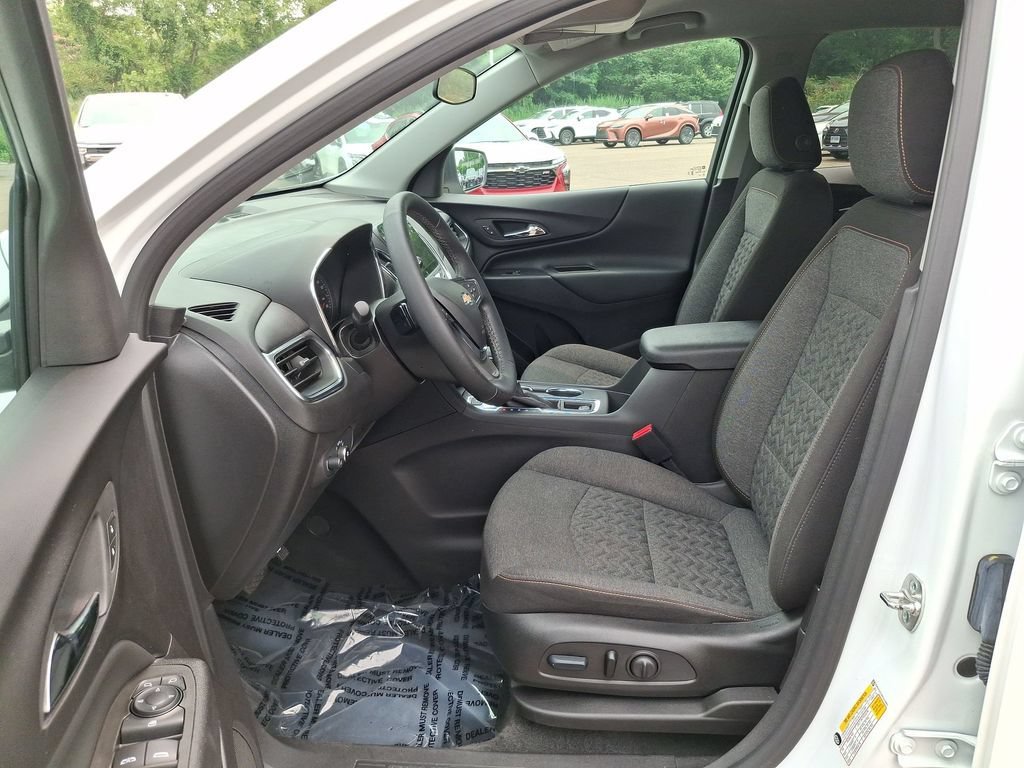 Used 2024 Chevrolet Equinox SUV