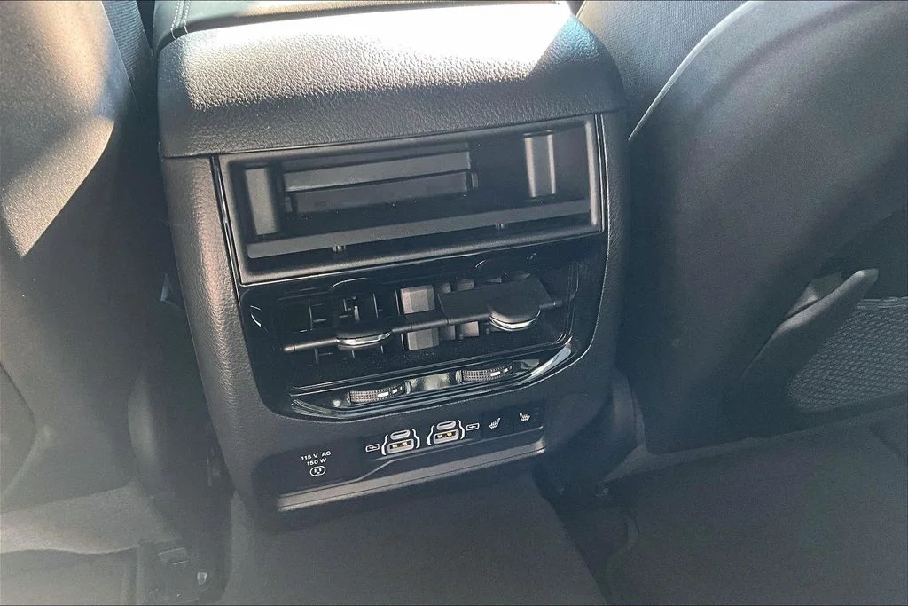 Used 2024 Black Jeep Overland 4xe image 25