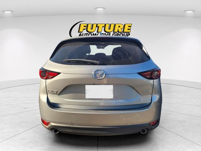 Used 2018 Silver Mazda Grand Touring image 4
