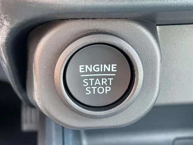 New 2025 White Ford XLT image 25
