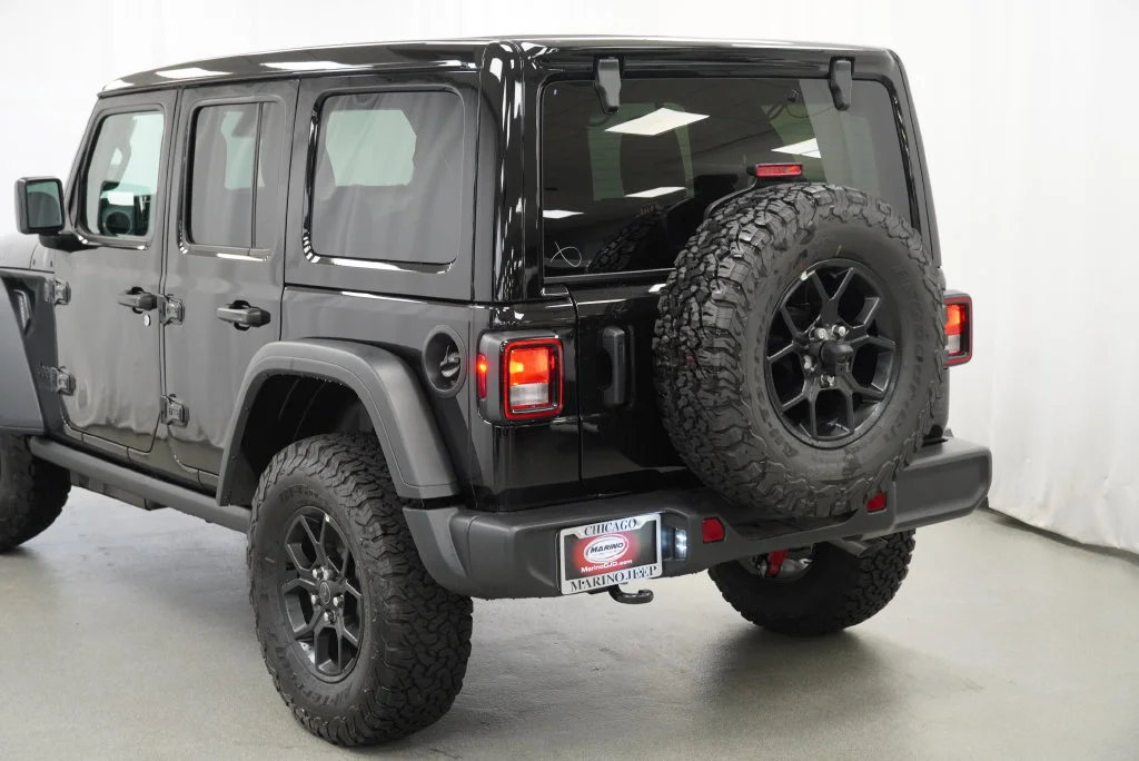 New 2027 Black Clear-Coat Exterior Paint Jeep Willys image 15
