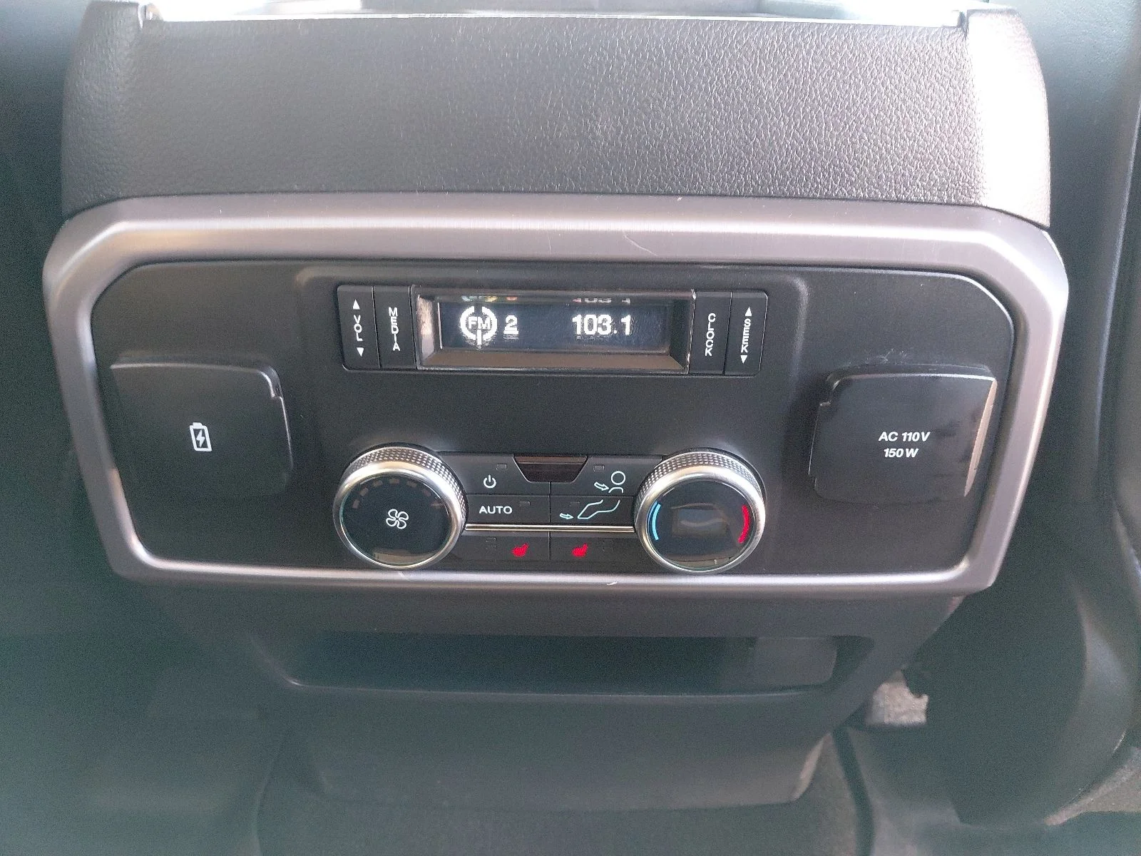 Used 2020 White Ford Platinum image 26