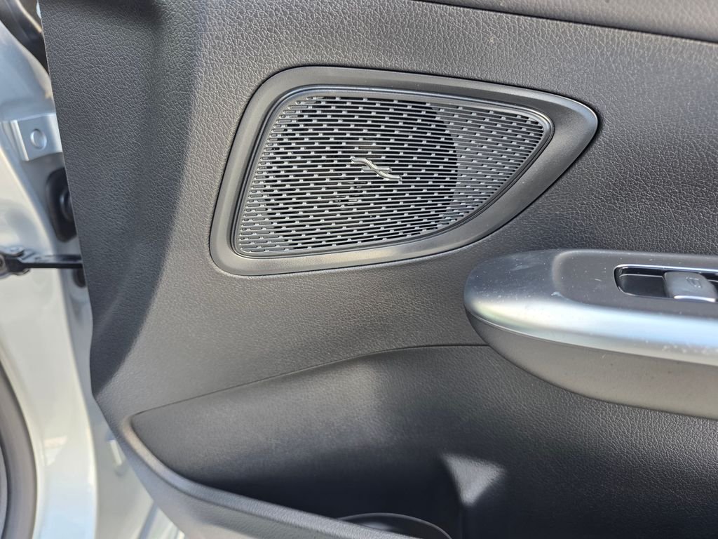 New 2026 Cirrus Silver Metallic Mercedes-Benz C 300 image 19