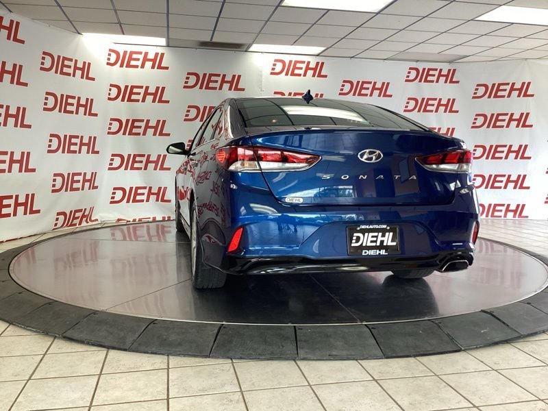 Used 2018 Blue Hyundai SEL+ image 5