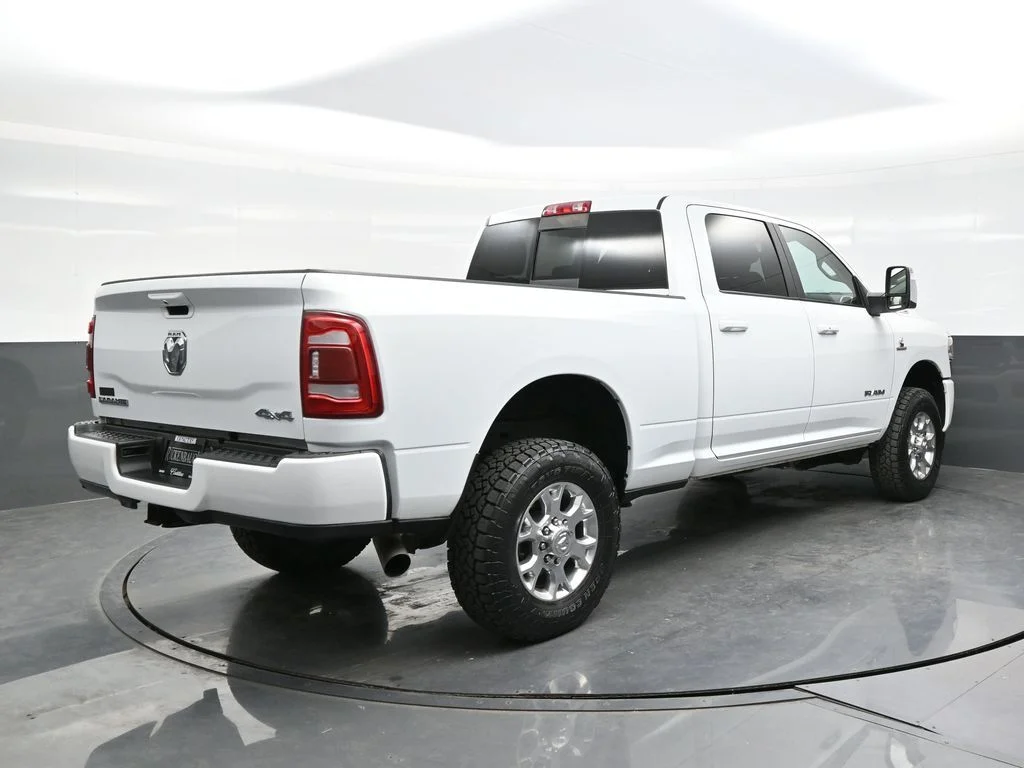 Used 2023 White Ram Laramie image 7