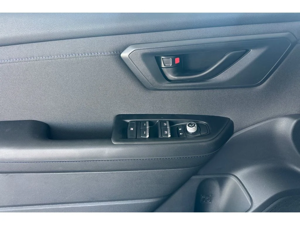 New 2026 CRYSTAL WHITE PEARL Subaru Premium image 11
