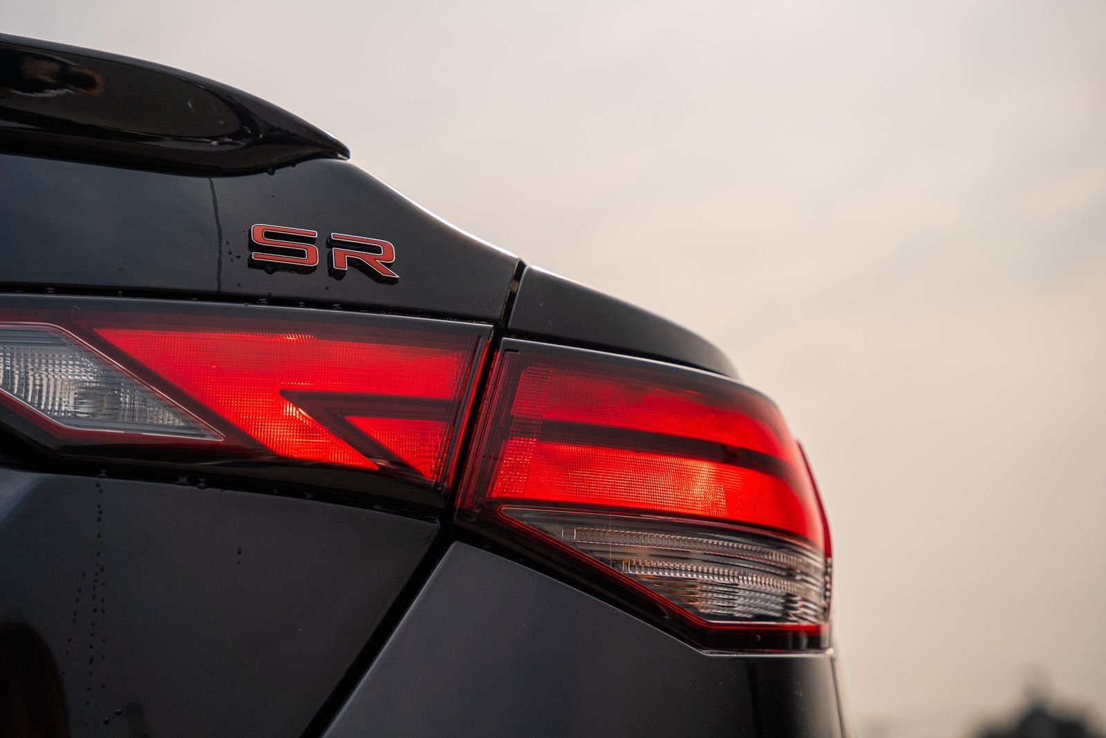 2025 Nissan Sentra SR - Photo 16